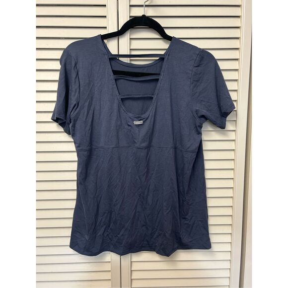 Columbia Sportswear Blue Scoop Neck T-Shirt, Sz Medium - Picture 2 of 3